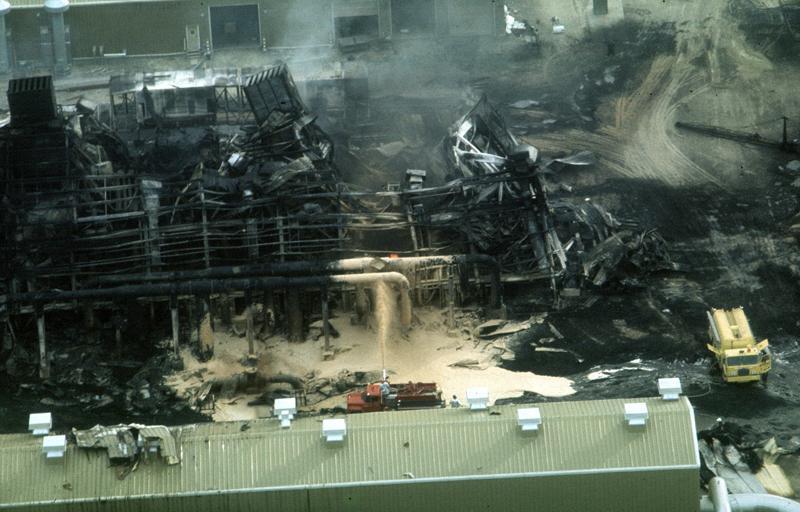 1977 Pump Station 8 burns - 017.jpg