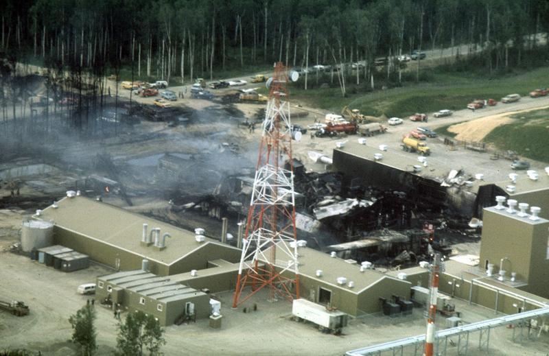 1977 Pump Station 8 burns - 022.jpg