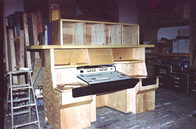 1983 Building a new console - 029.JPG