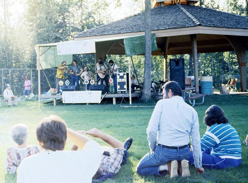 1987 Summer Folk Festival - 007.jpg