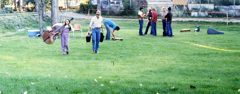 1987 Summer Folk Festival - 024.jpg