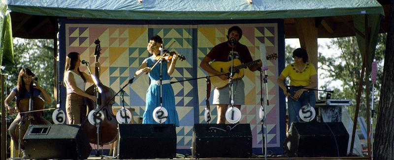 1989 Summer Folk Festival - 019.jpg