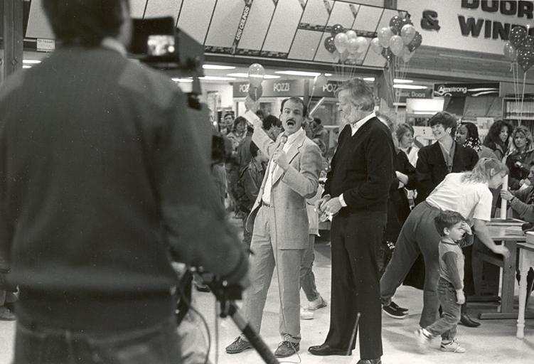 1990 Poster Signing at Spenard Builders Supply - 029.jpg