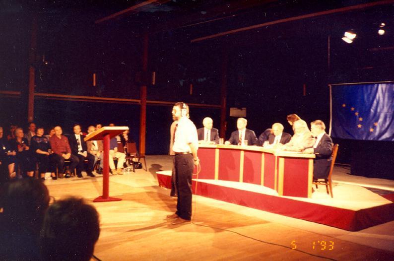 1993 Pages - 006.jpg
