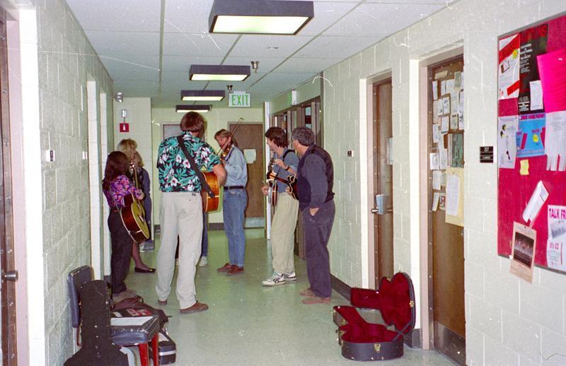 1993 Sub-Arctic Homemade Radio Show - 024.JPG