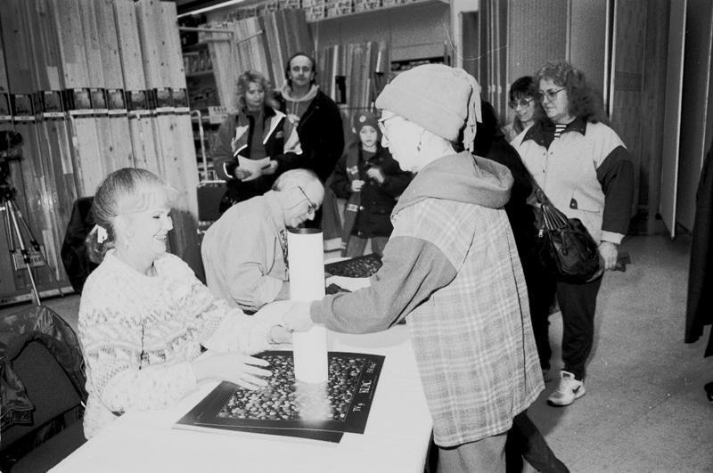 1995 Poster Signing at SBS - 005.JPG