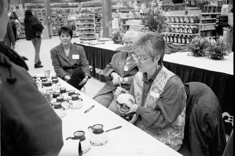 1995 Poster Signing at SBS - 011.JPG