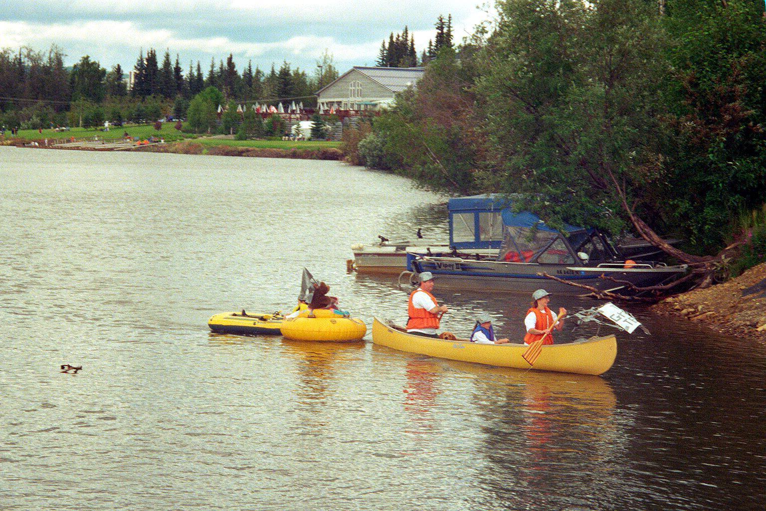 2000 Red Green Regatta - 003.jpg