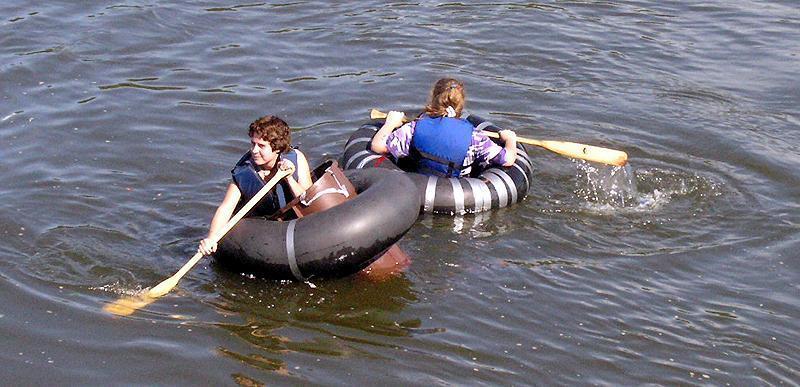 2004 Red Green Regatta - 072.jpg
