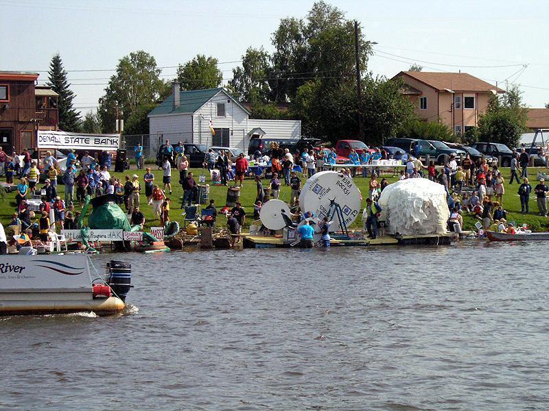 2005 Red Green Regatta - 003.JPG