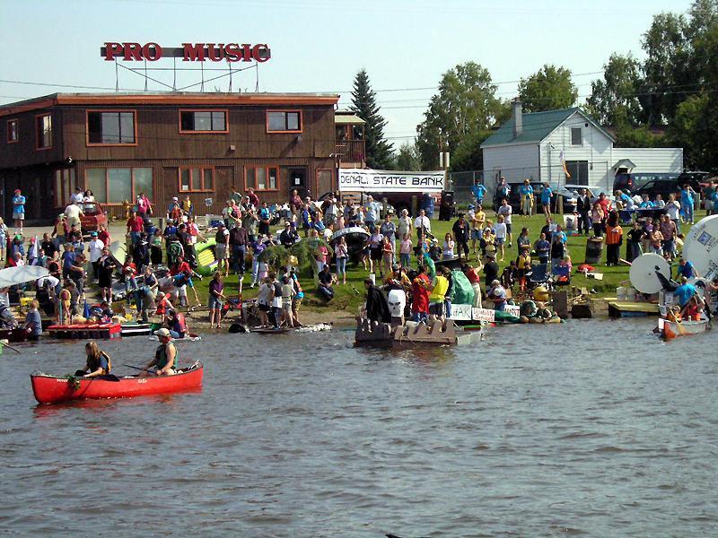 2005 Red Green Regatta - 005.JPG