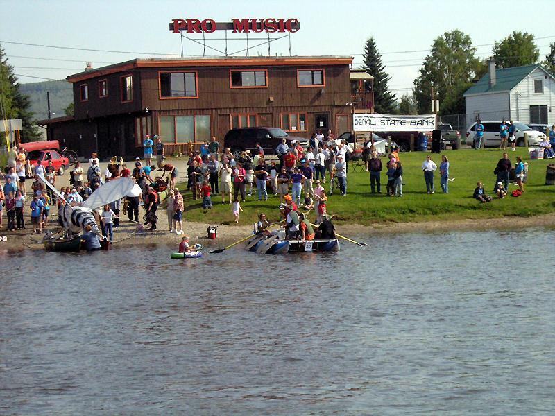 2005 Red Green Regatta - 021.JPG