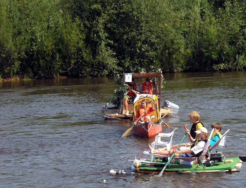 2005 Red Green Regatta - 045.JPG