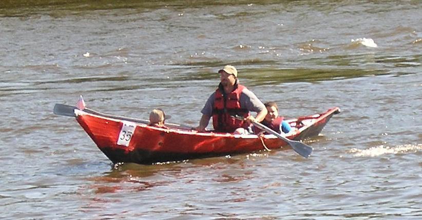 2006 Red Green Regatta - 005.JPG