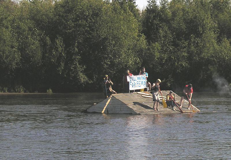 2006 Red Green Regatta - 021.JPG